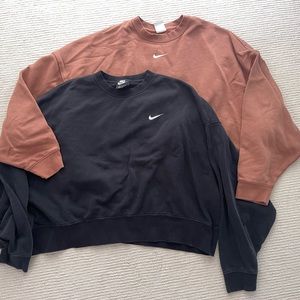 Nike Oversized Cropped Crewneck Sweatshirt - Size Large - Set of 2